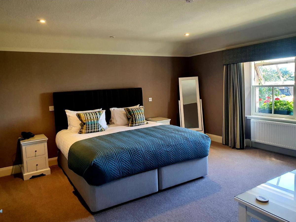 Hotel The Redgarth Oldmeldrum Esterno foto